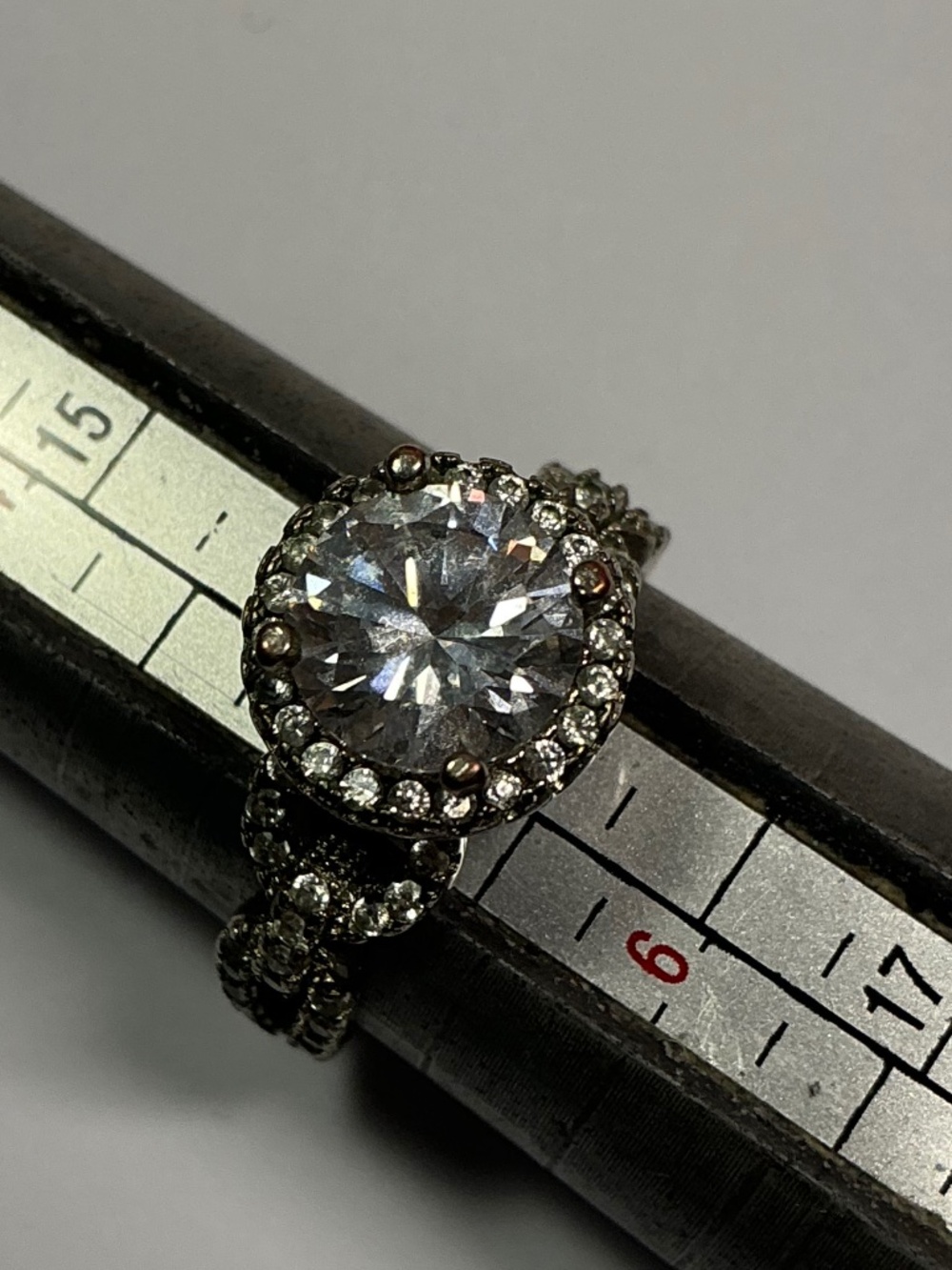 Sterling Silver Ring with clear stones. Size 5.25